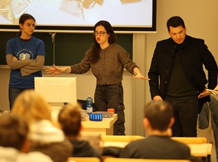 2025-12-04 19-30-36.jpeg